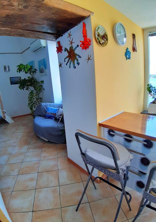 La Casa Azzurra Apartment Procida Bagian luar foto